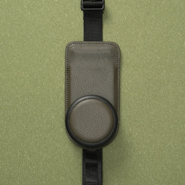 Snap-on crossbody bag