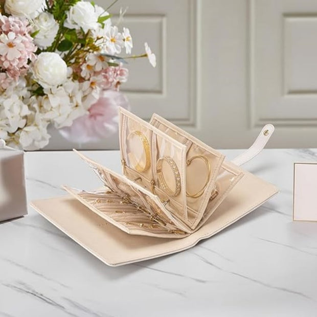 Travel jewelry storage box