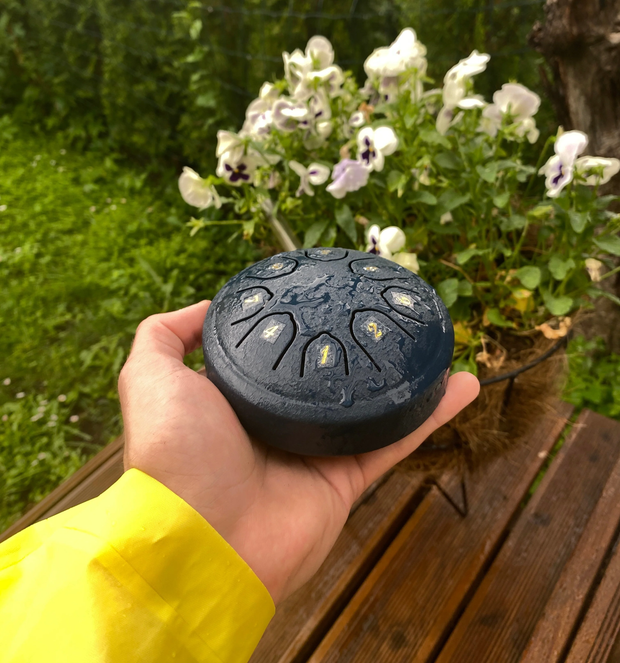 Mini Handpan Magic – Soothe Stress with Every Tap!